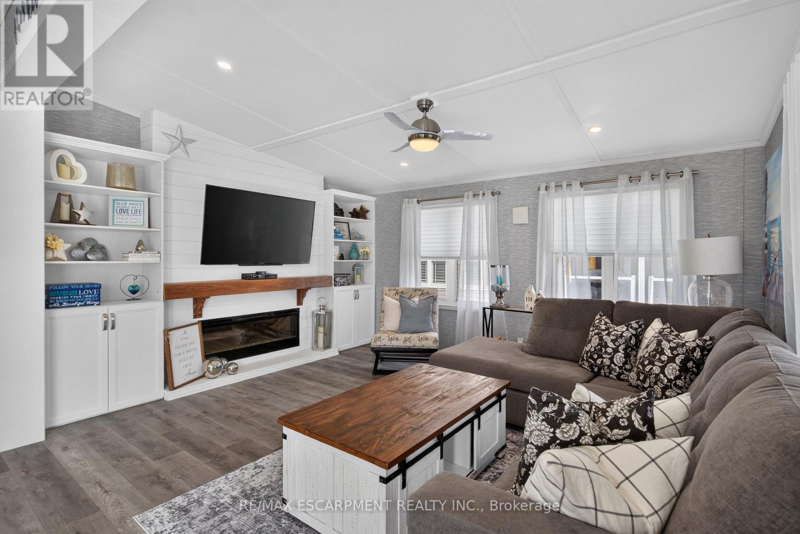 5 Oak Street - 4449 Milburough Line, Burlington, Ontario  L7P 0C5 - Photo 13 - W14001196
