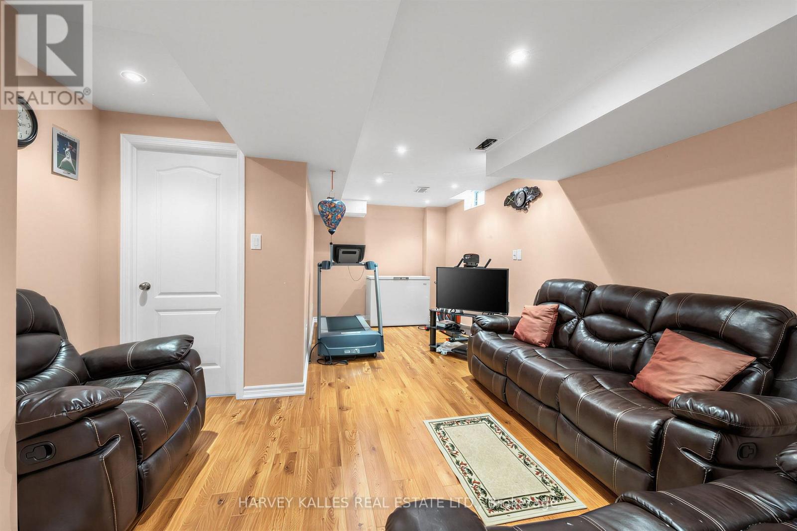 39 Ridgefield Court, Brampton (Vales Of Castlemore), Ontario  L6P 1B4 - Photo 25 - W14003622