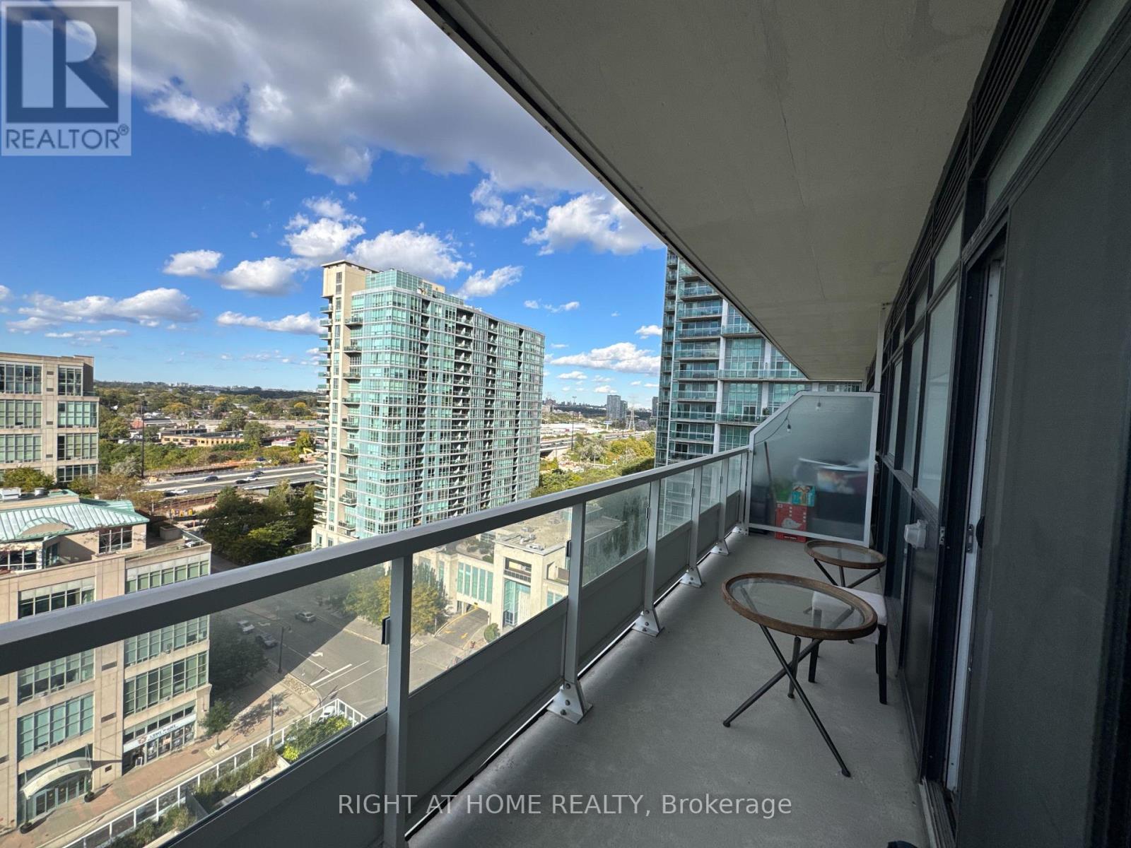 1411 - 251 Manitoba Street, Toronto, Ontario  M8Y 0C7 - Photo 17 - W14004088