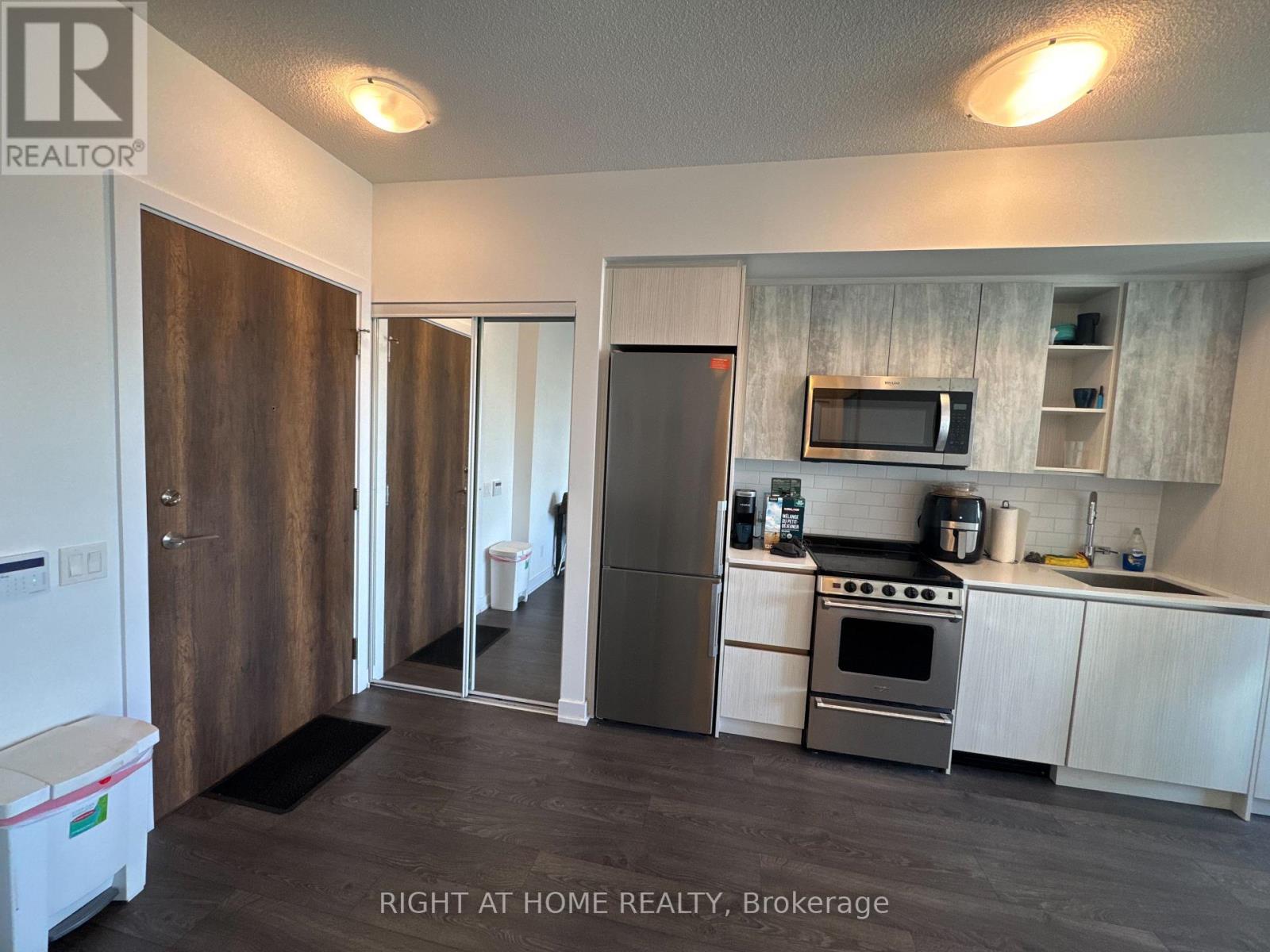 1411 - 251 Manitoba Street, Toronto, Ontario  M8Y 0C7 - Photo 6 - W14004088