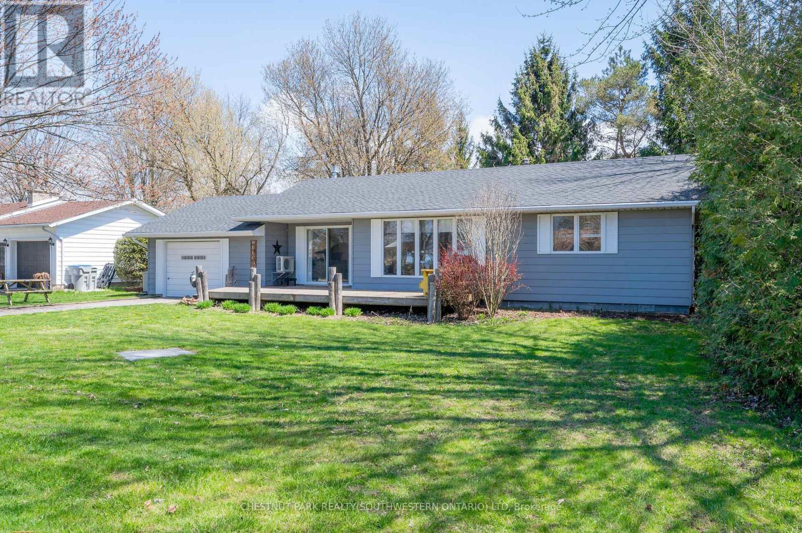 72562 Princess Street, Bluewater, Ontario  N0M 2T0 - Photo 4 - X14000566