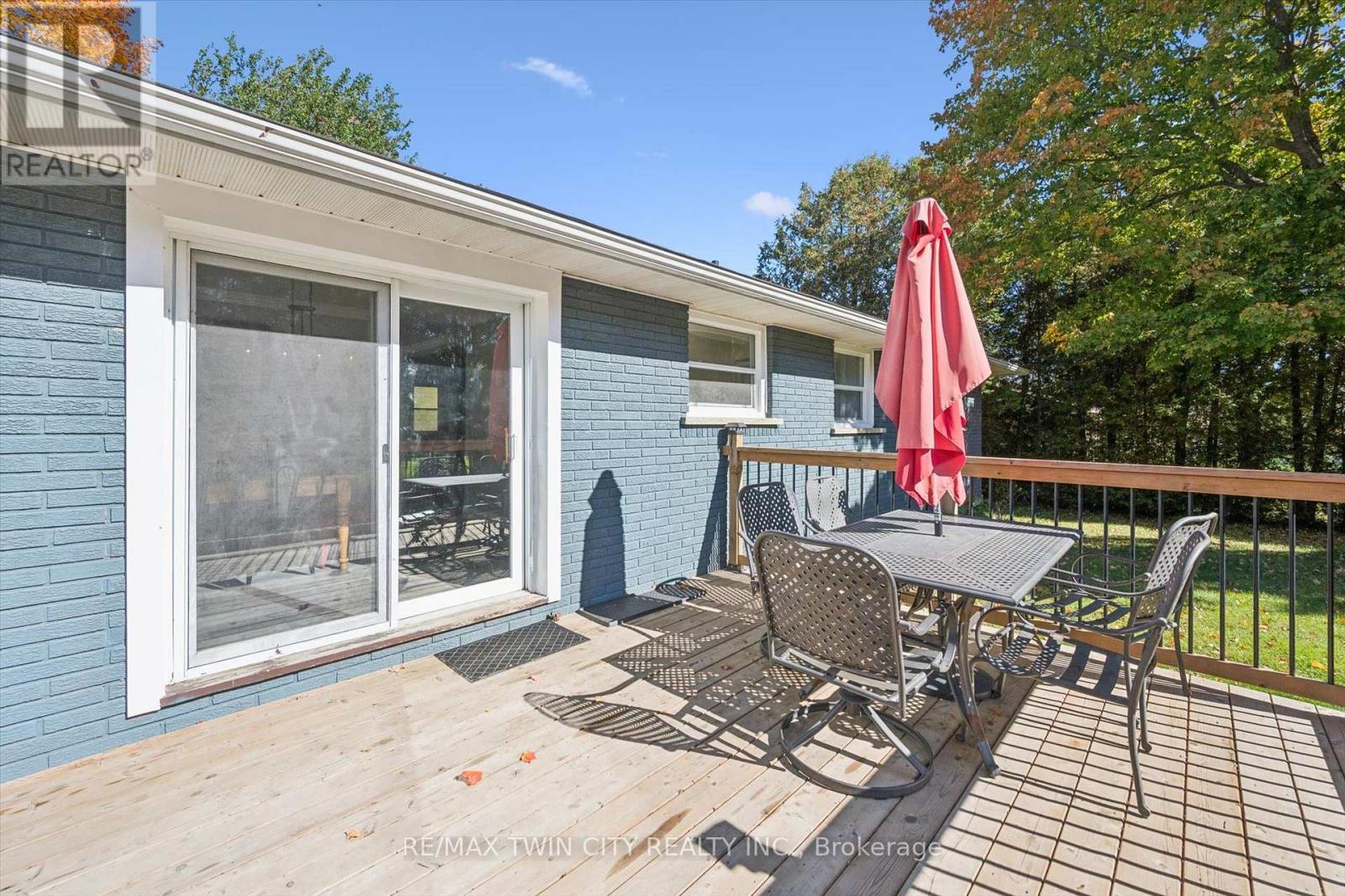 15 Emma Street, Blandford-Blenheim, Ontario  N0J 1V0 - Photo 30 - X14004086