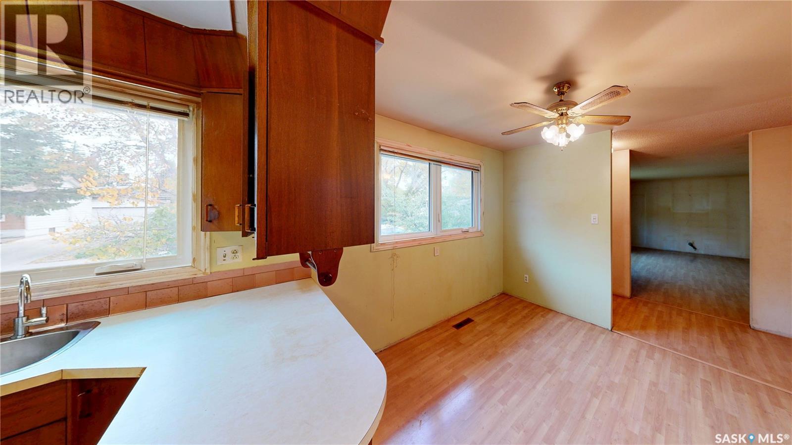 2943 Lacon Street, Regina, Saskatchewan  S4N 2A9 - Photo 6 - SK050944