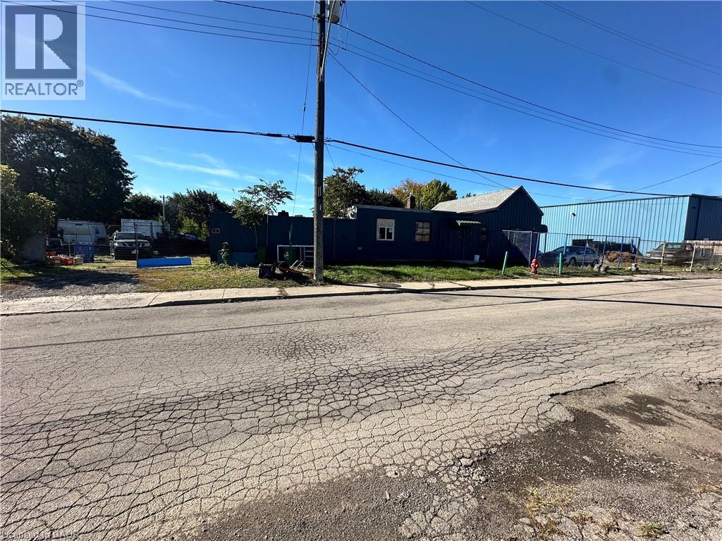 150 Princess Street, Hamilton, Ontario  L8L 3L3 - Photo 2 - 40870693