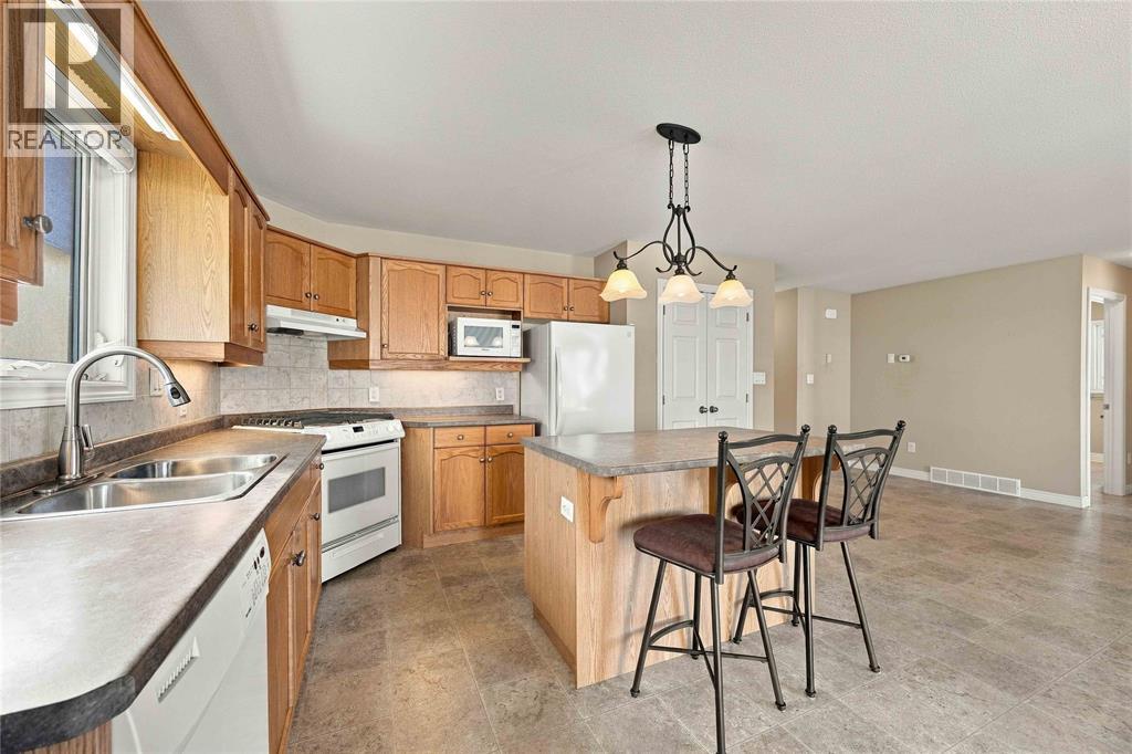5700 Blackwell Sideroad Unit# 135, Sarnia, Ontario  N7W 1B7 - Photo 20 - 26021007
