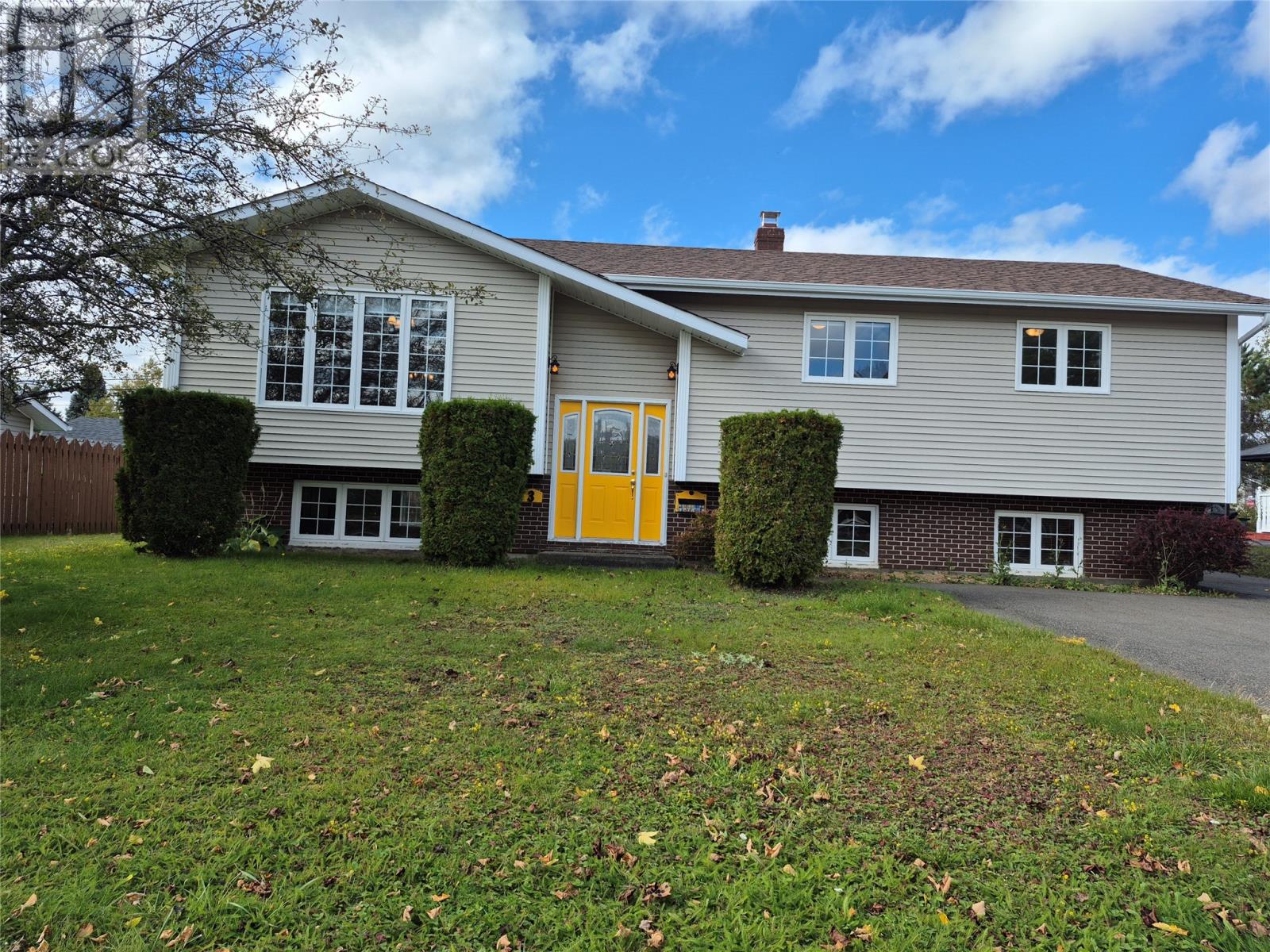 3 Conway Street, Grand Falls-Windsor