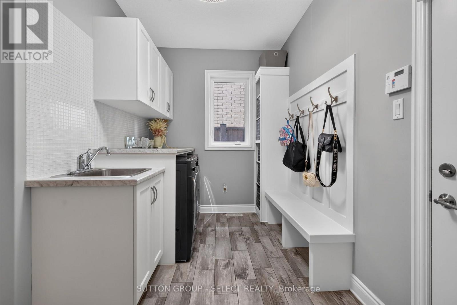 1042 Melsetter Way, London North, Ontario  N6G 0S5 - Photo 16 - X14004278