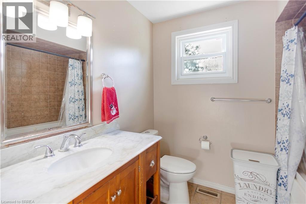 36 Valerie Court, Cambridge, Ontario  N3C 3H4 - Photo 21 - 40870466