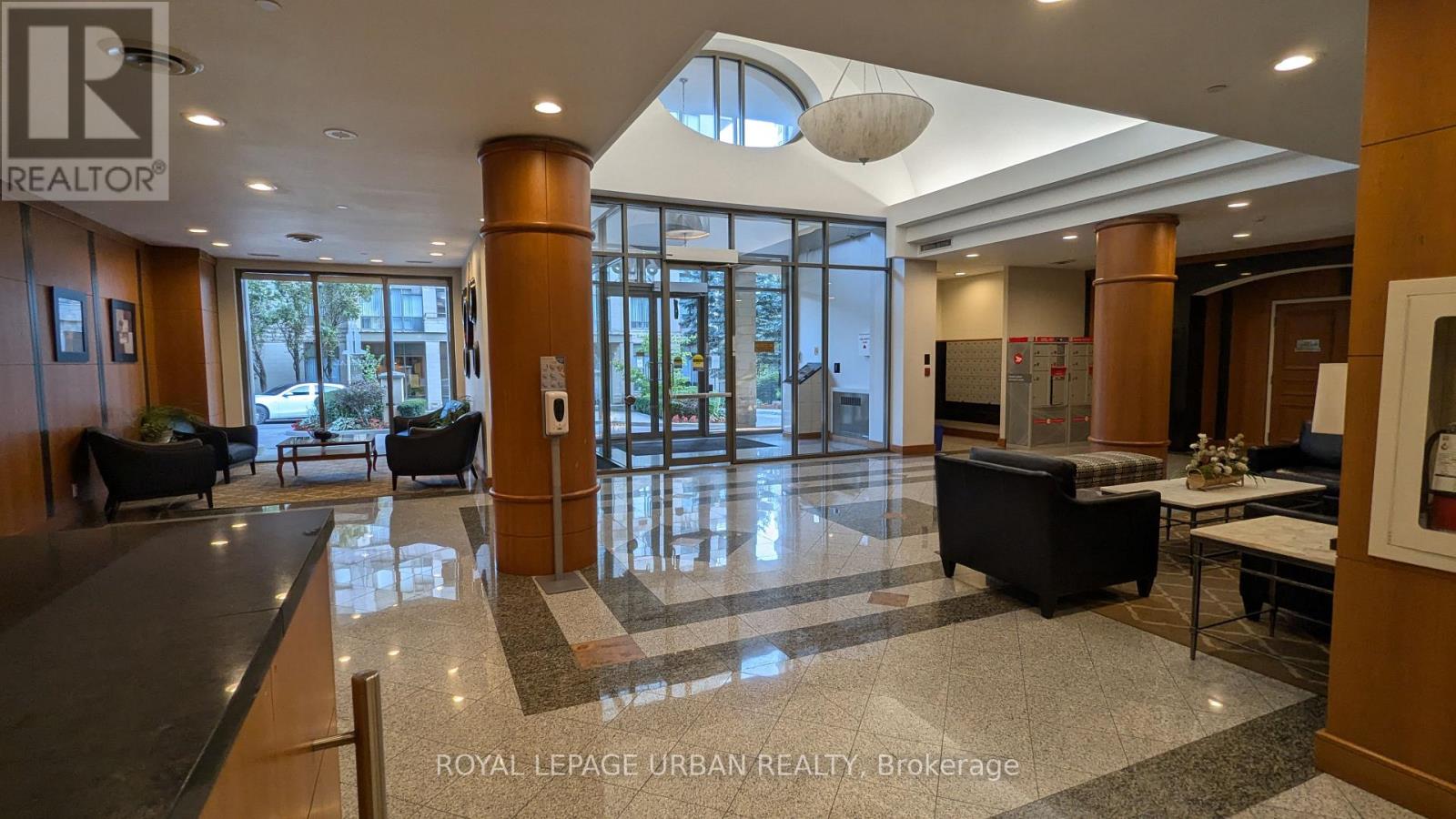 205 - 260 Doris Avenue, Toronto, Ontario  M2N 6X9 - Photo 2 - C14004130