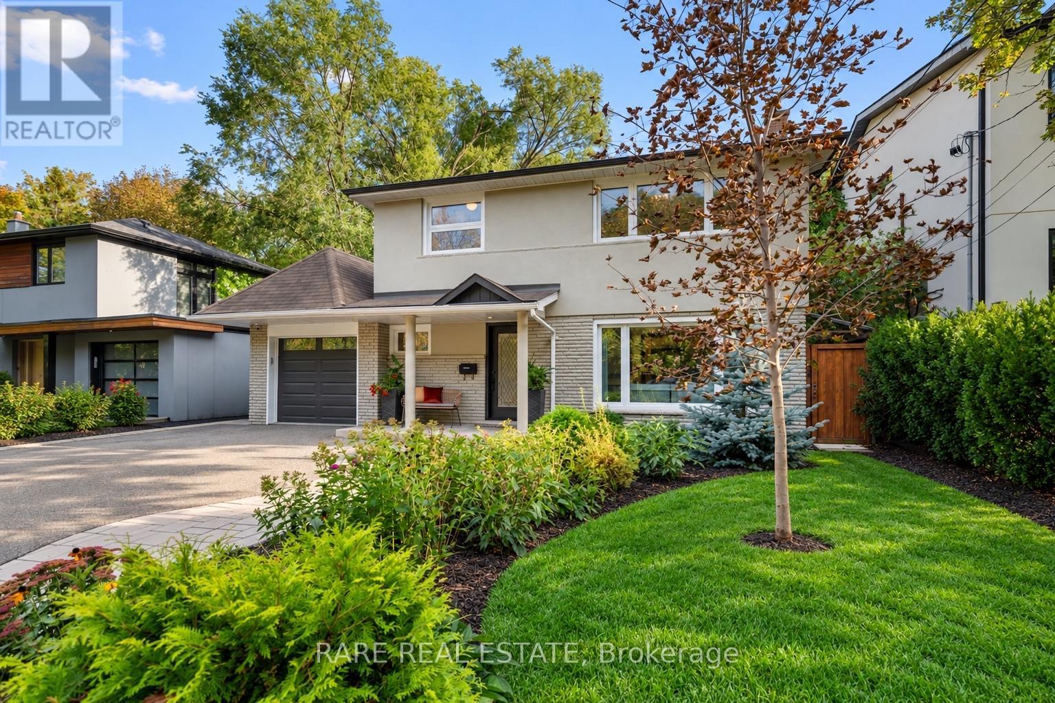 23 Dellbank Road, Toronto, Ontario  M3H 4M9 - Photo 2 - C14004160