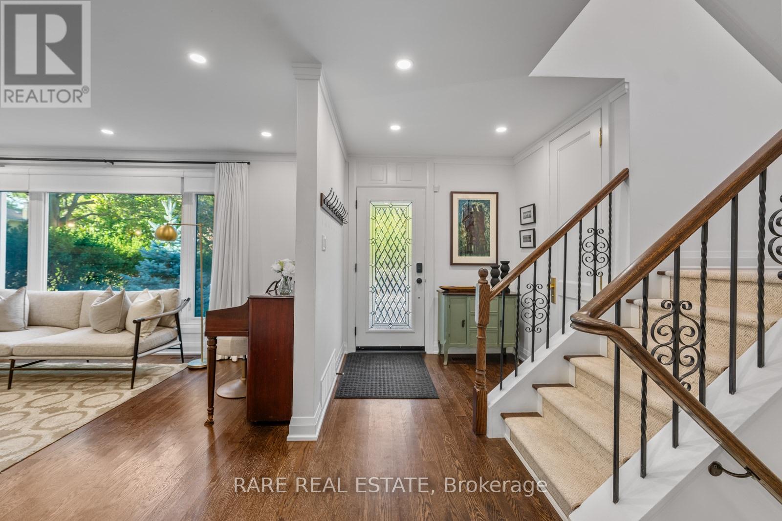 23 Dellbank Road, Toronto, Ontario  M3H 4M9 - Photo 5 - C14004160
