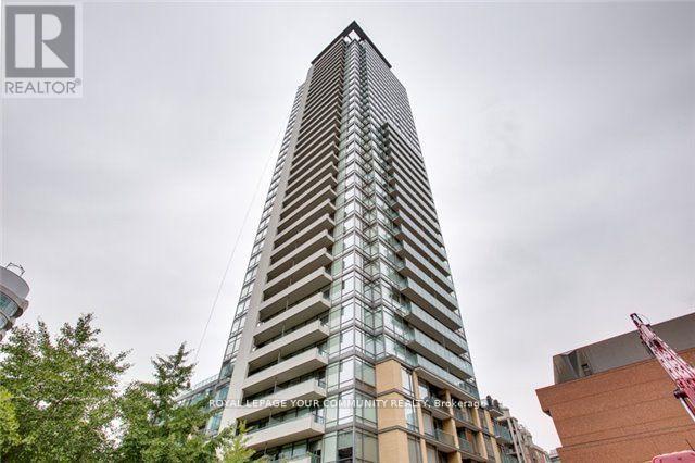 1801 - 18 Yorkville Avenue, Toronto, Ontario  M4W 3Y8 - Photo 2 - C14004170