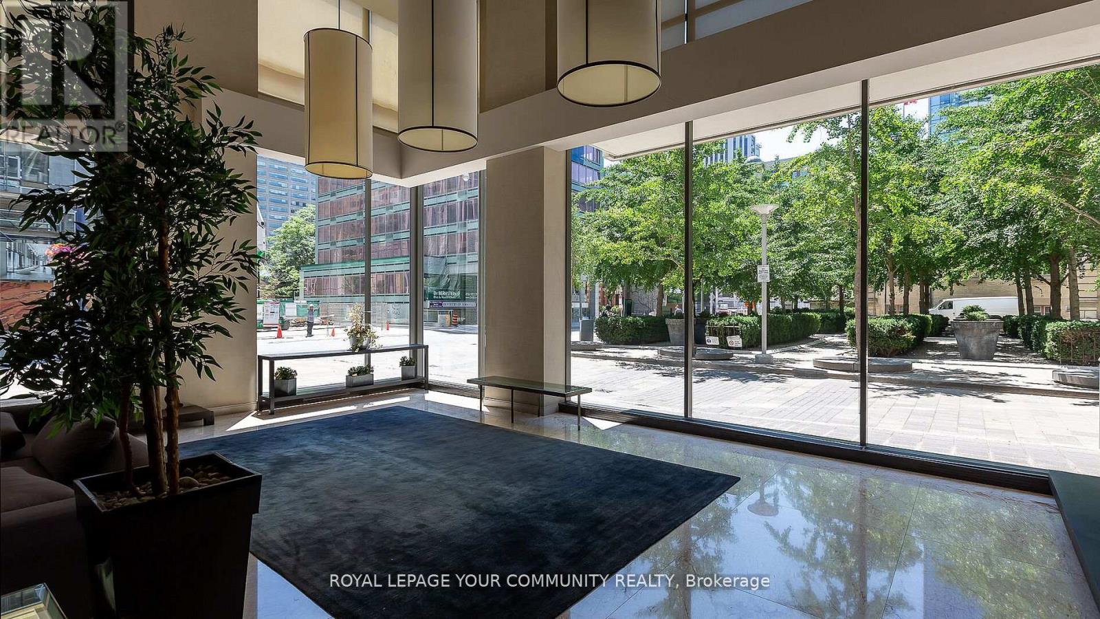 1801 - 18 Yorkville Avenue, Toronto, Ontario  M4W 3Y8 - Photo 5 - C14004170