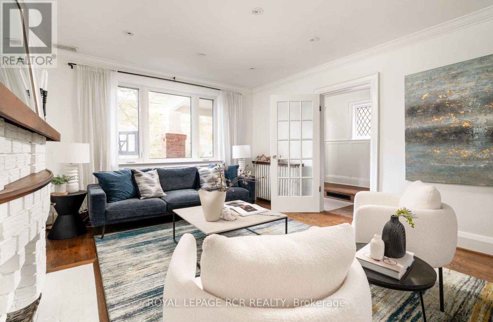 214 Briar Hill Avenue, Toronto, Ontario  M4R 1J2 - Photo 2 - C14004288