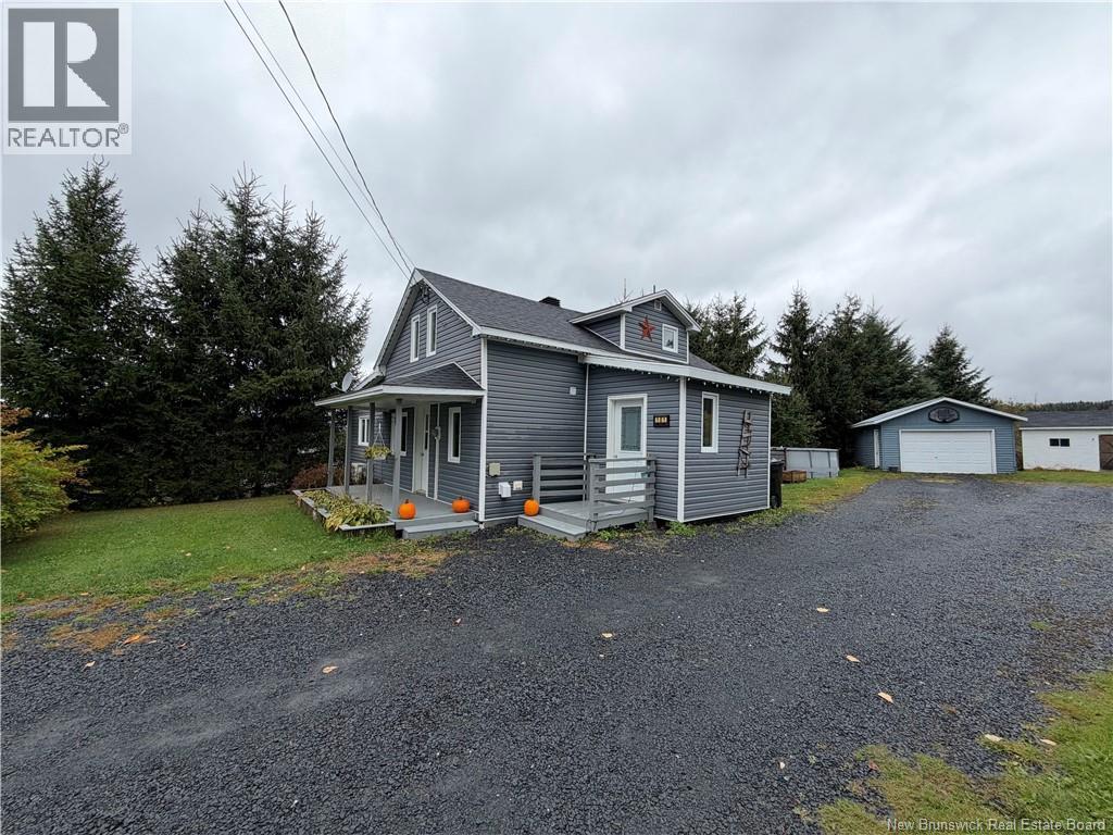 101 Ch DeschÊnes Street, Sainte-Anne-De-Madawaska, New Brunswick  E7E 1P4 - Photo 2 - NB149426