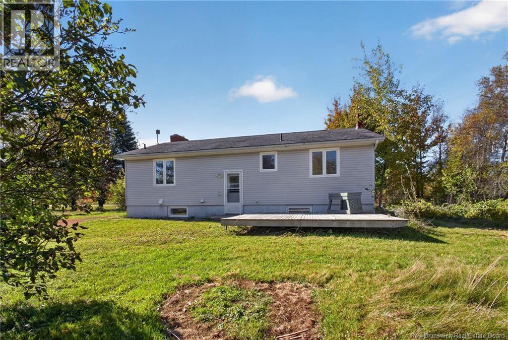 136 Acadie Street, Bouctouche, New Brunswick  E4S 2T4 - Photo 3 - NB149412