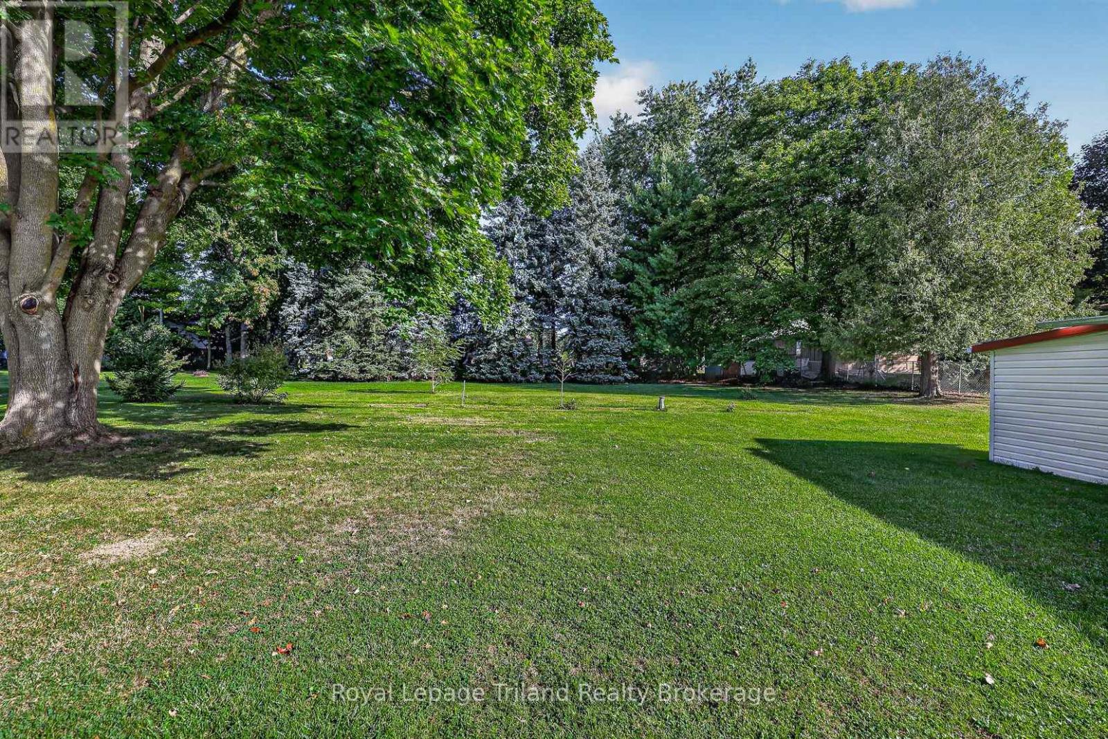 30 Young Street, East Zorra-Tavistock, Ontario  N0J 1M0 - Photo 9 - X14004234