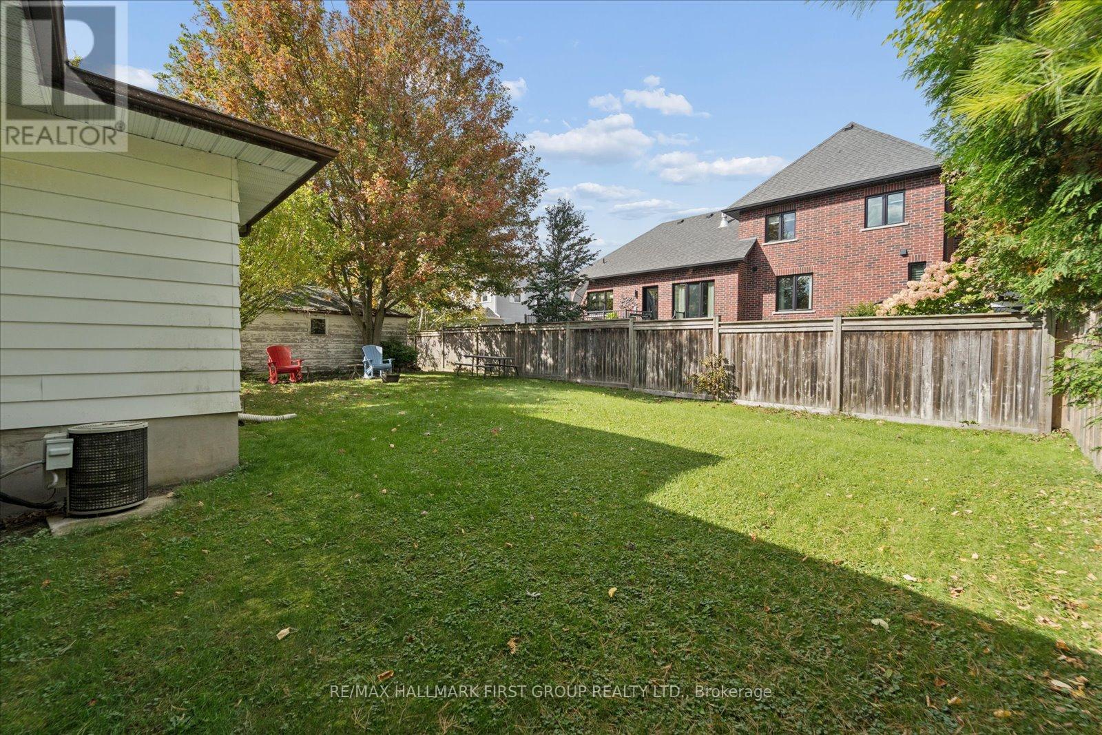 3050 Ebony Street, Ajax, Ontario  L1S 1B9 - Photo 10 - E14004250