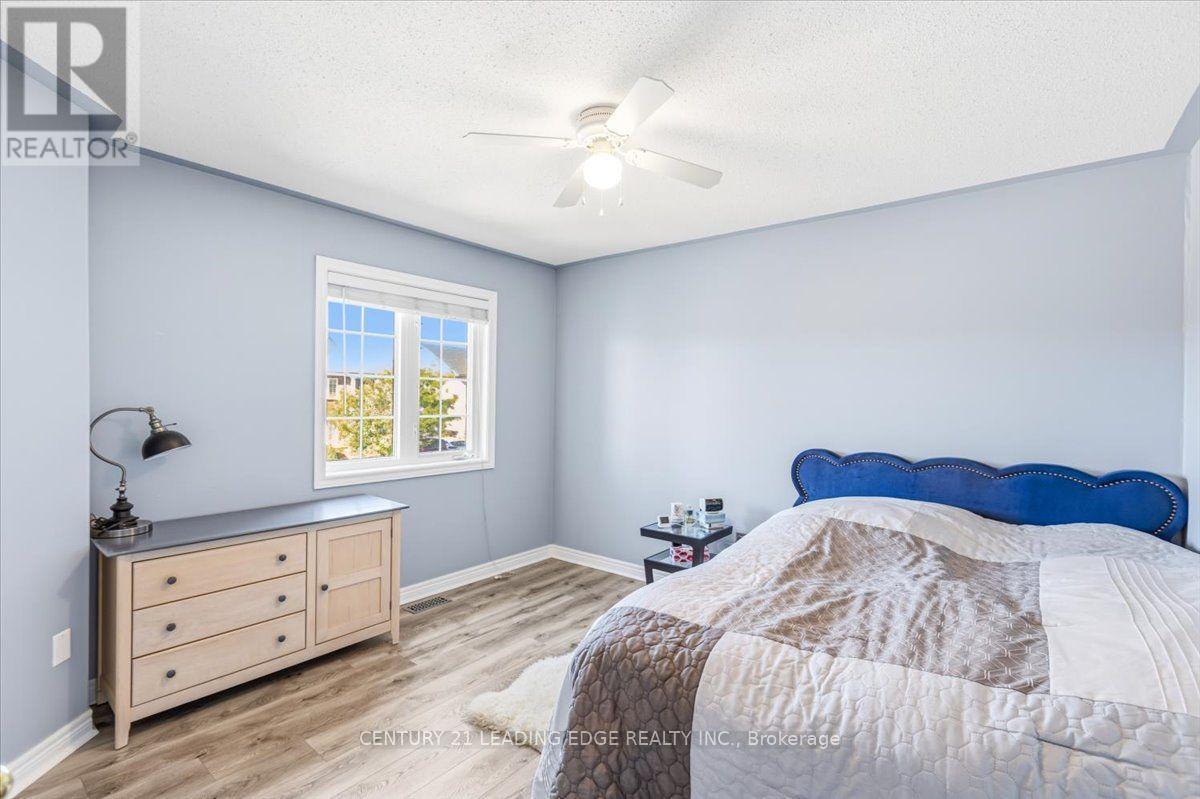 347 Woodfern Way, Newmarket, Ontario  L3X 2X1 - Photo 23 - N14004220