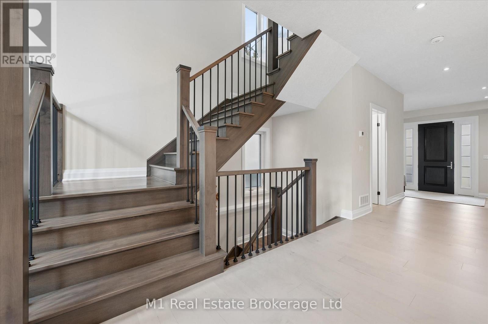 545 Bridgemill Crescent, Kitchener, Ontario  N2A 0K3 - Photo 19 - X14004156