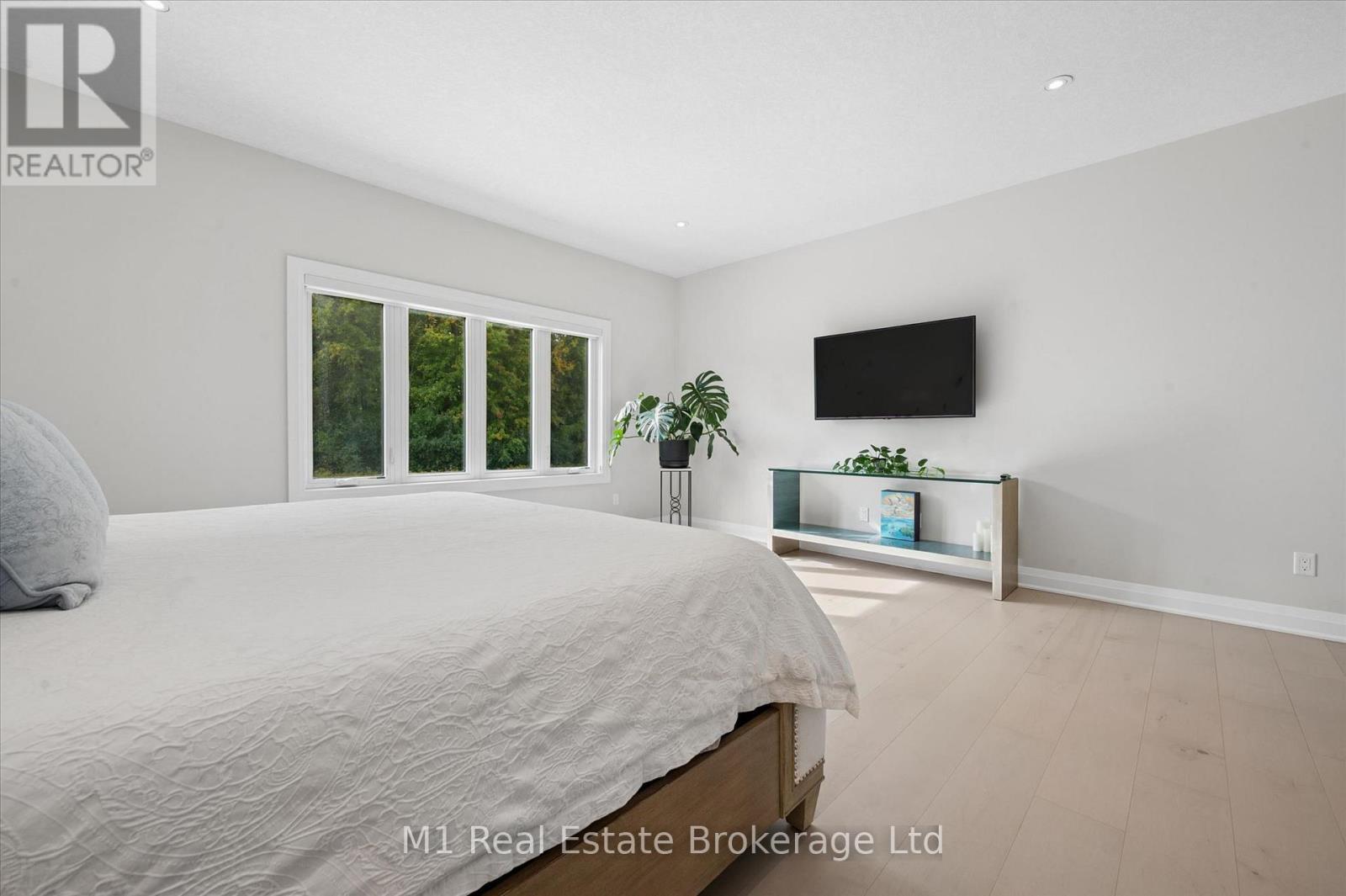 545 Bridgemill Crescent, Kitchener, Ontario  N2A 0K3 - Photo 32 - X14004156
