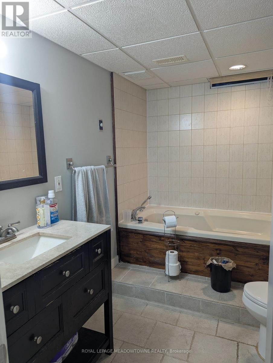 38 Bambi Trail, Caledon, Ontario  L7E 2G3 - Photo 15 - W14004132