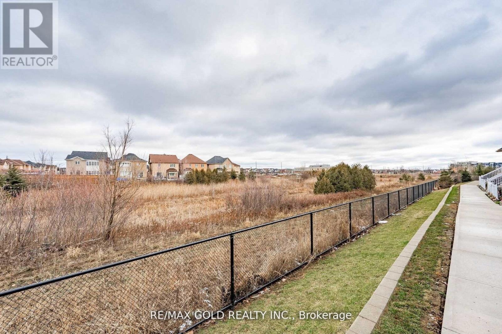 #125 - 1380 Costigan Road, Milton, Ontario  L9T 8L2 - Photo 38 - W14004194