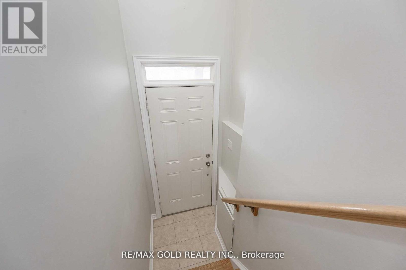 #125 - 1380 Costigan Road, Milton, Ontario  L9T 8L2 - Photo 5 - W14004194