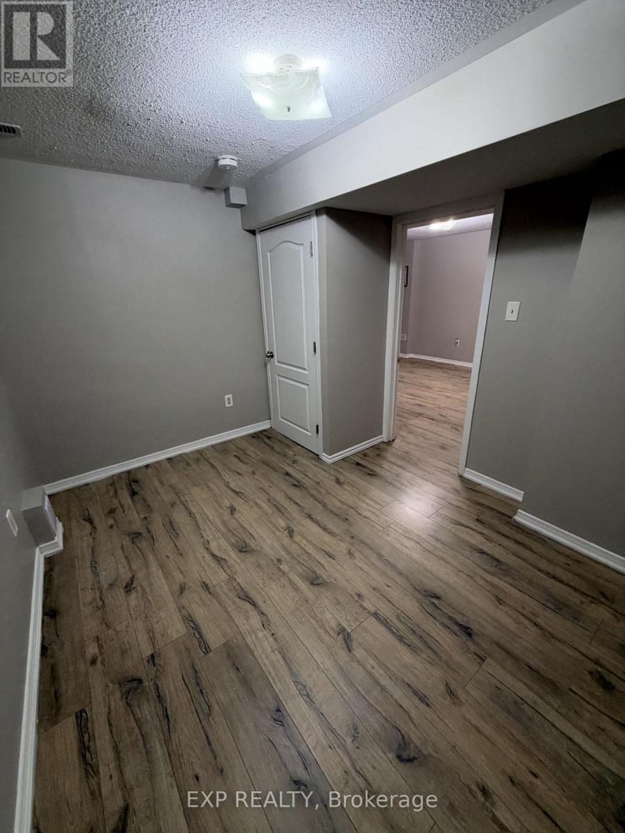 25 Portstewart Crescent, Brampton, Ontario  L6X 0P5 - Photo 4 - W14004206