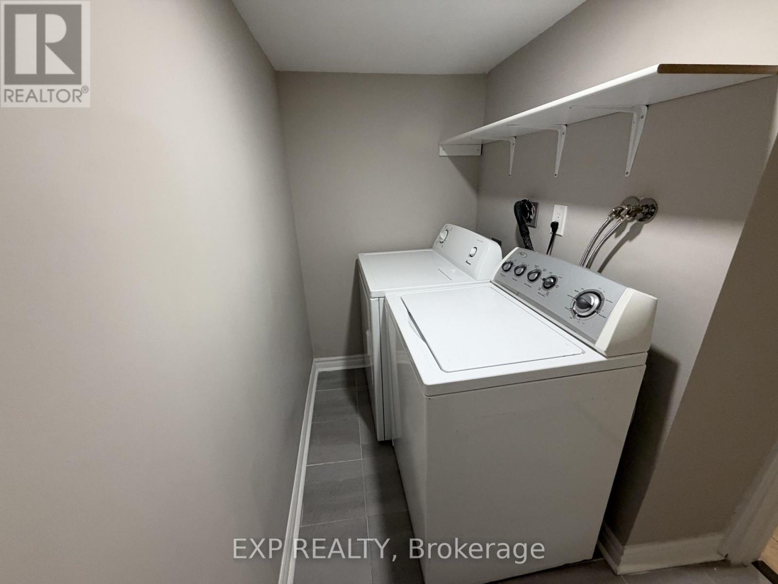 25 Portstewart Crescent, Brampton, Ontario  L6X 0P5 - Photo 9 - W14004206