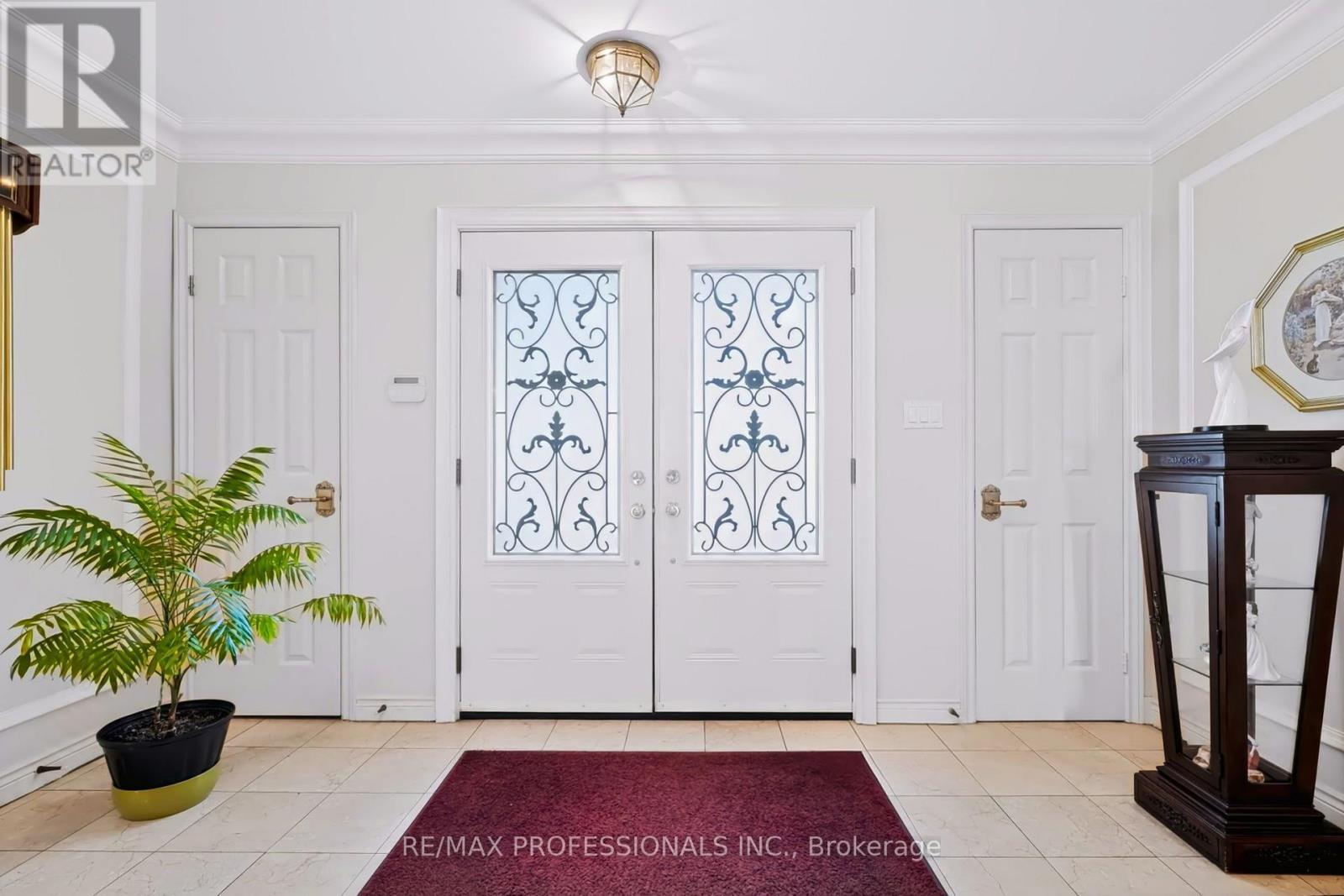 3979 River Mill Way, Mississauga, Ontario  L4W 4C1 - Photo 4 - W14004240