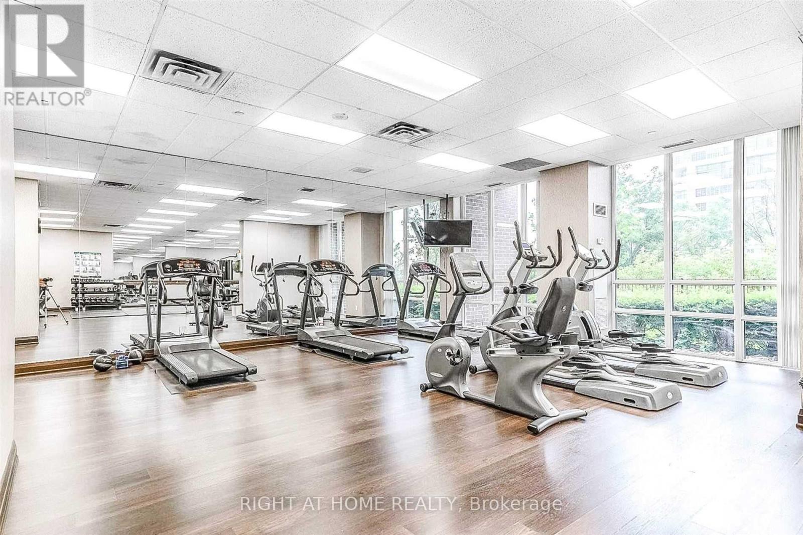 711 - 1 Michael Power Place, Toronto, Ontario  M9A 0A1 - Photo 15 - W14004286