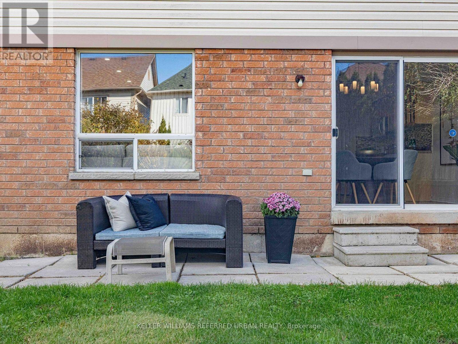79 Haverhill Crescent, Whitby, Ontario  L1R 3E8 - Photo 47 - E13936132