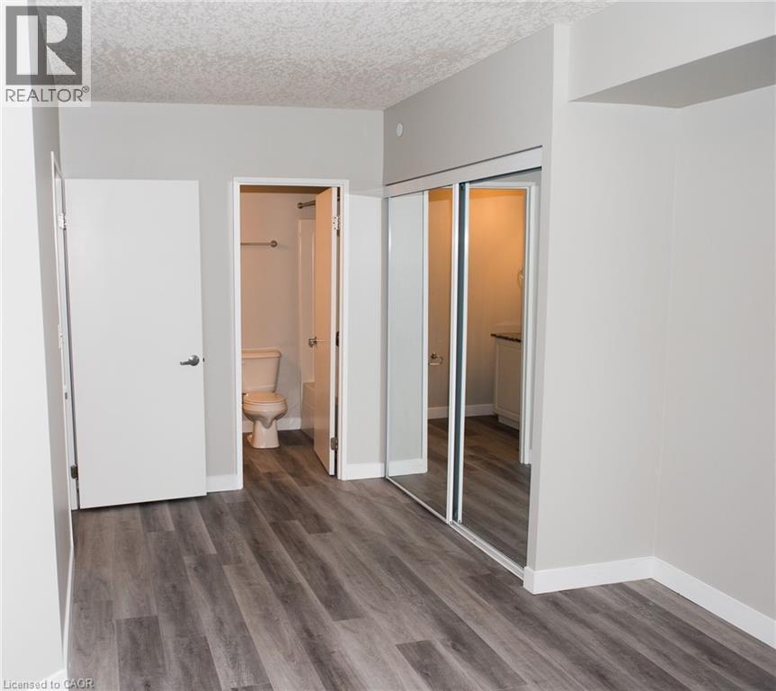 239 Auburn Drive Unit# 418, Waterloo, Ontario  N2K 0B7 - Photo 8 - 40863504