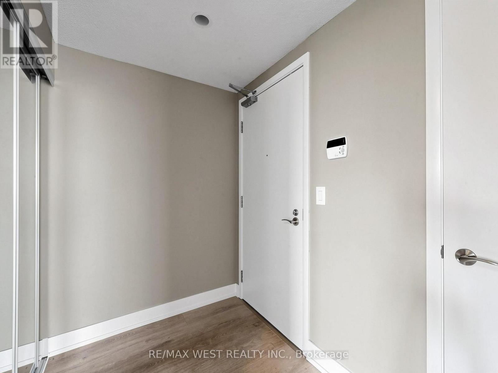 608 - 3091 Dufferin Street, Toronto, Ontario  M6A 0C4 - Photo 11 - W13878152