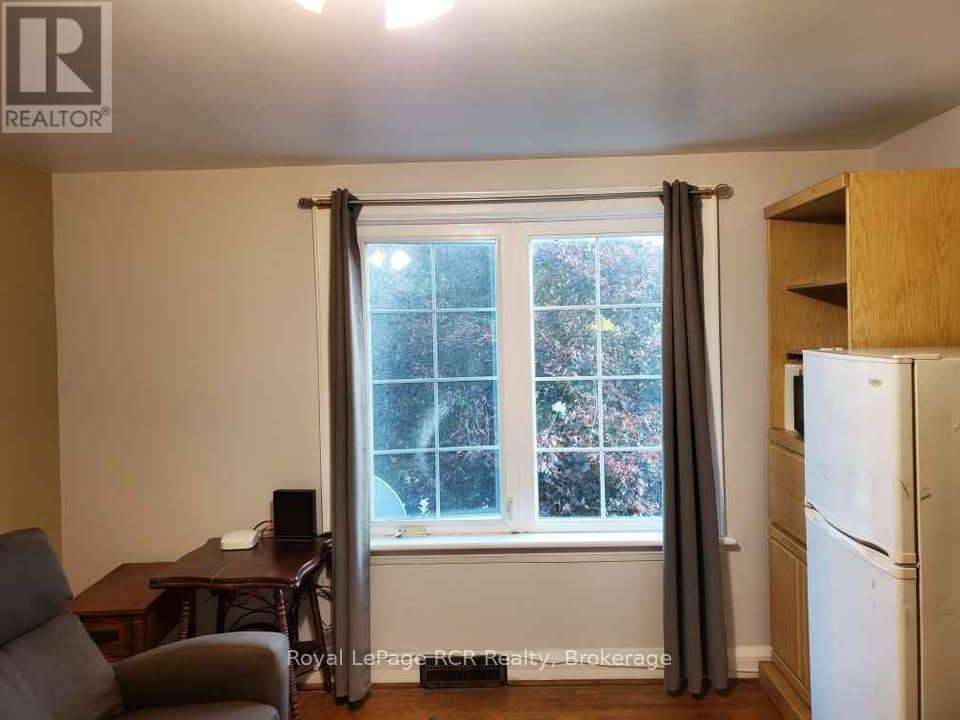 376 George Street E, West Grey, Ontario  N0G 1R0 - Photo 12 - X13719474