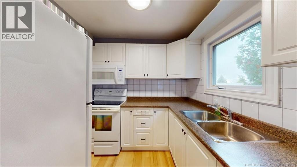 145 Woodhaven Drive, Saint John, New Brunswick  E2K 4M3 - Photo 10 - NB149152