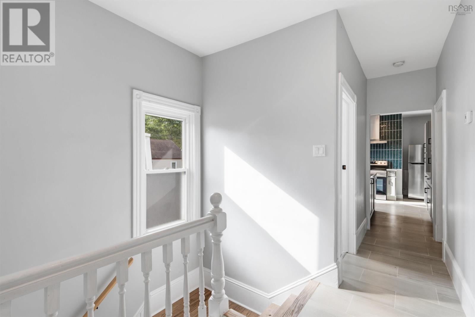 2512 Oxford Street, Halifax Peninsula, Nova Scotia  B3L 2T4 - Photo 2 - 202625713