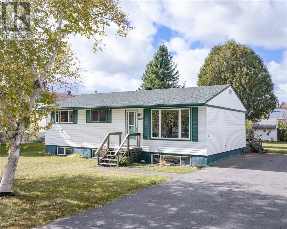 3329 Romeo Street, Val Caron, Ontario  P3N 1G8 - Photo 1 - 2130881