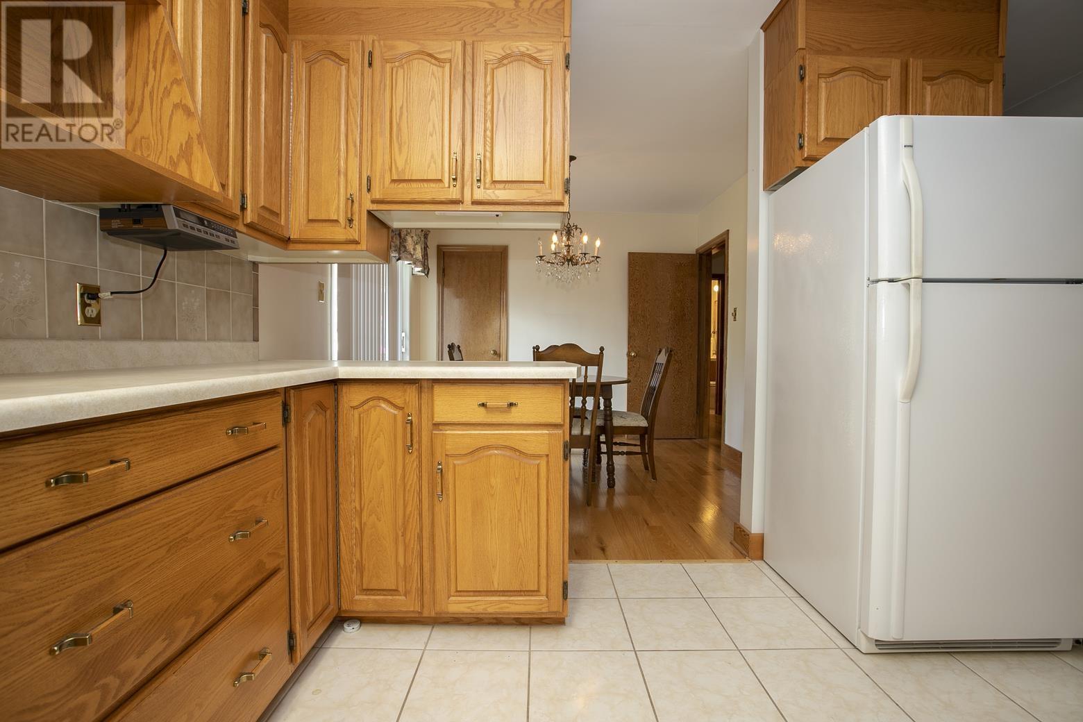 57 Mccrea St, Sault Ste. Marie, Ontario  P6A 4A4 - Photo 16 - SM262844