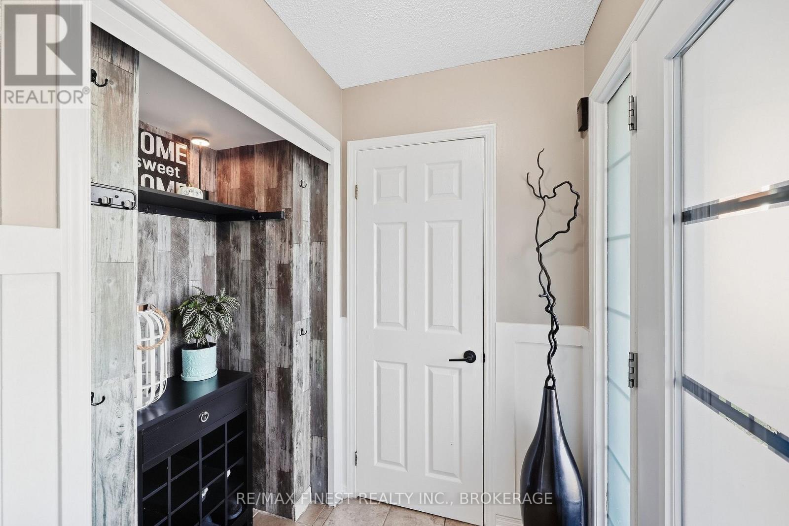 1377 Brackenwood Crescent, Kingston, Ontario  K7P 2W4 - Photo 7 - X14004302