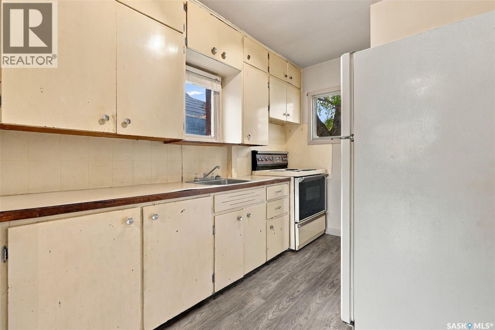 2430 Mcdonald Street, Regina, Saskatchewan  S4N 2Z3 - Photo 6 - SK050887