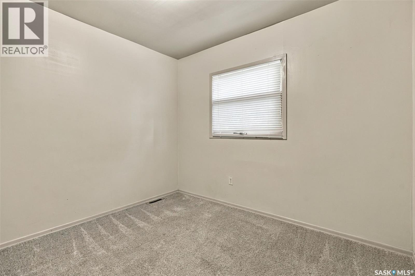 2430 Mcdonald Street, Regina, Saskatchewan  S4N 2Z3 - Photo 9 - SK050887
