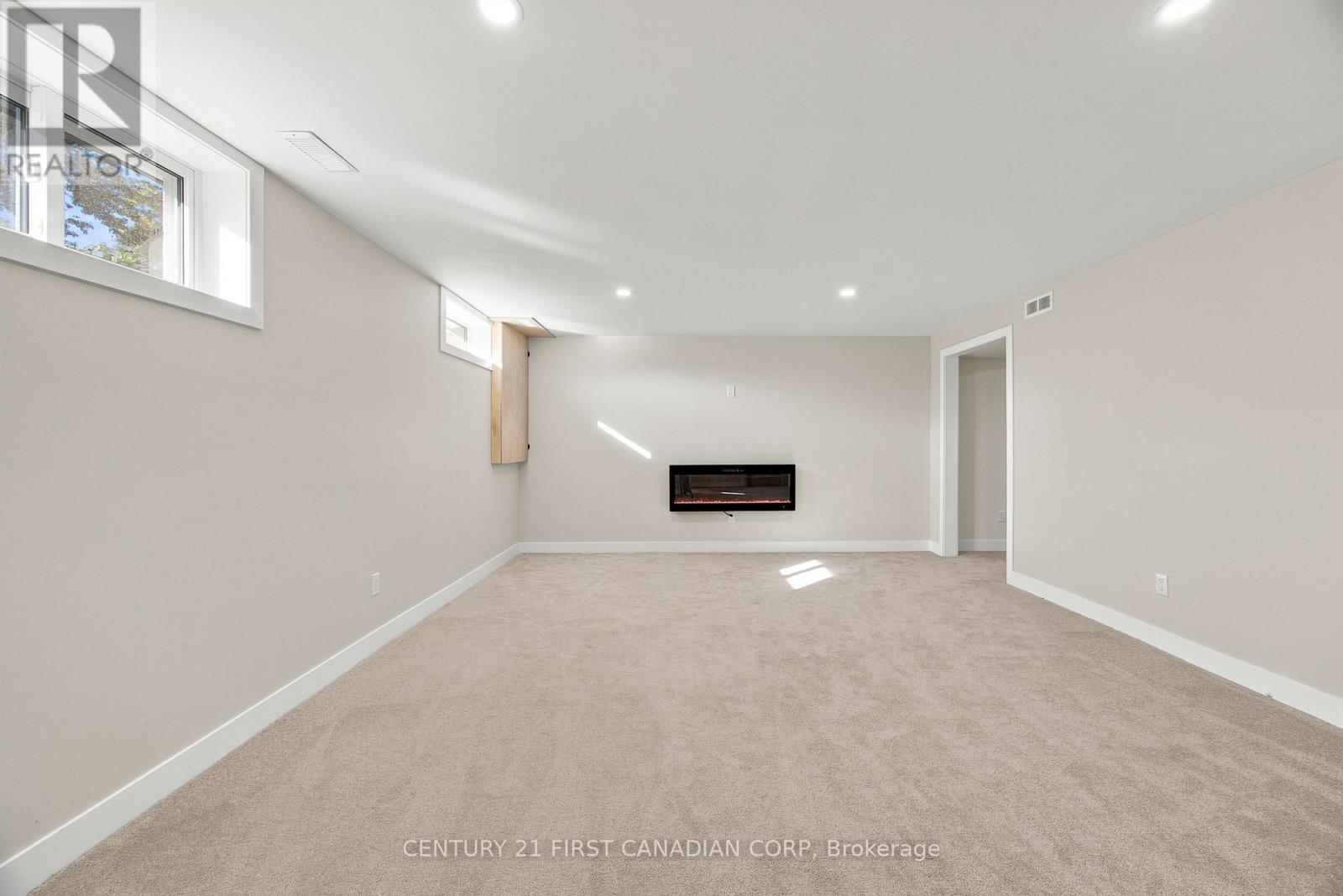 135 Nicoline Avenue, Lucan Biddulph, Ontario  N0M 2J0 - Photo 25 - X14004512