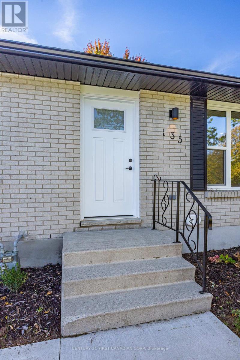 135 Nicoline Avenue, Lucan Biddulph, Ontario  N0M 2J0 - Photo 7 - X14004512