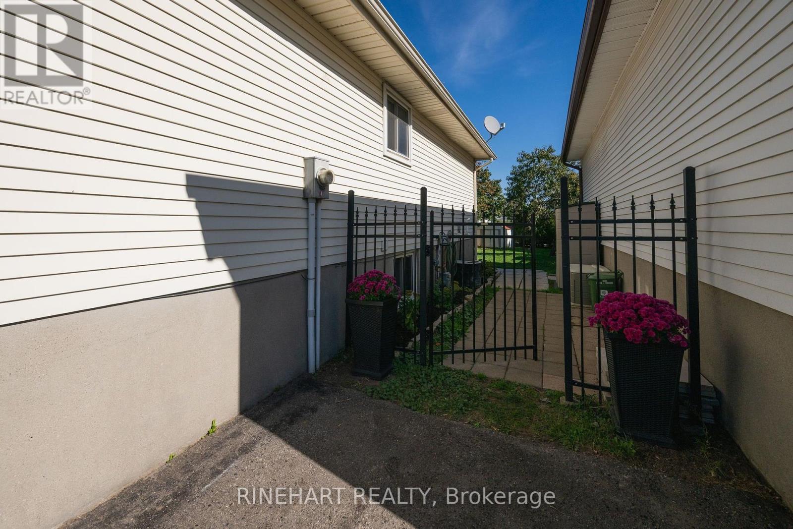 78 Bloomsbury Court, London East, Ontario  N5V 3N8 - Photo 24 - X14005946
