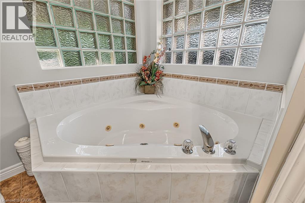 796 N Springbank Avenue N, Woodstock, Ontario  N4T 1T5 - Photo 32 - 40870268