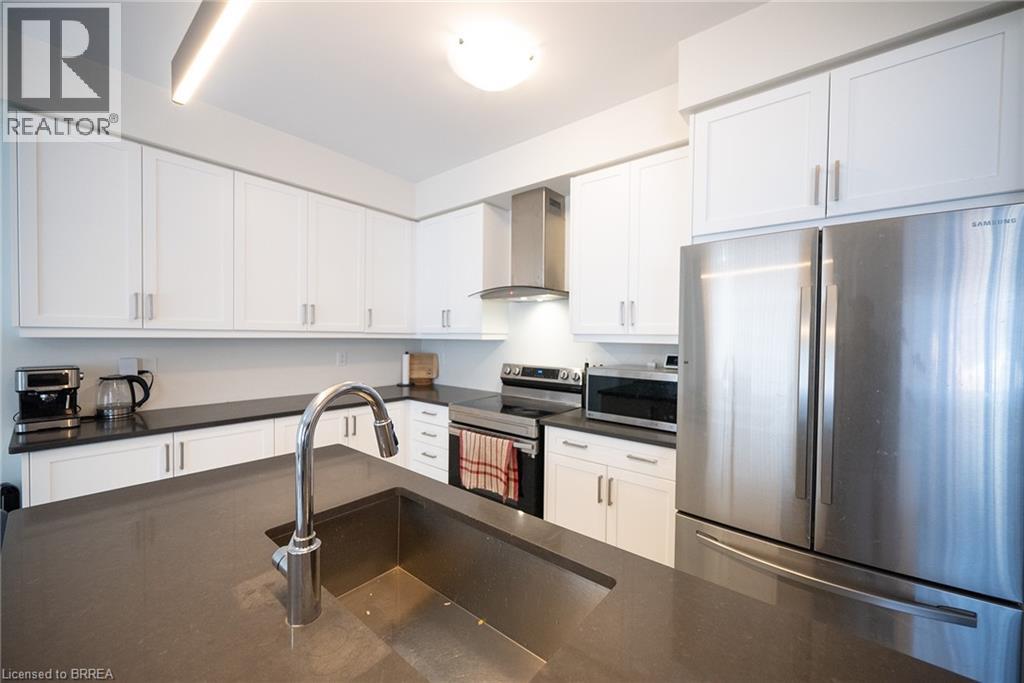 64 Holder Drive, Brantford, Ontario N3T 0W8 - Photo 8 - 40869880