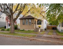 17 ONTARIO STREET W, Thunder Bay, Ontario