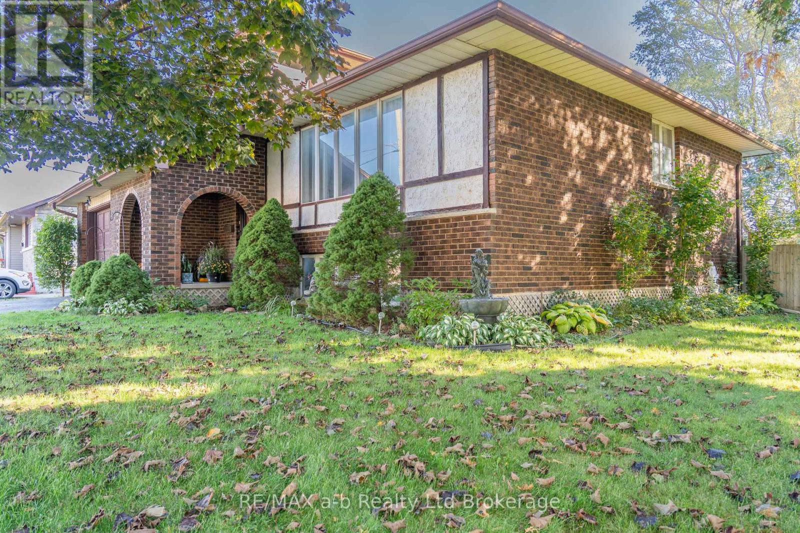 2 Cranberry Road, Tillsonburg, Ontario  N4G 4Y9 - Photo 2 - X14006846